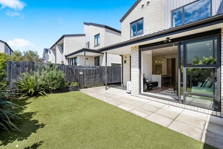 6 Desalt Drive Hobsonville_12