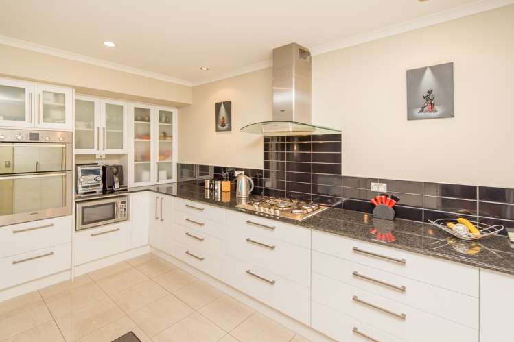 38 Reka Street Parklands_5