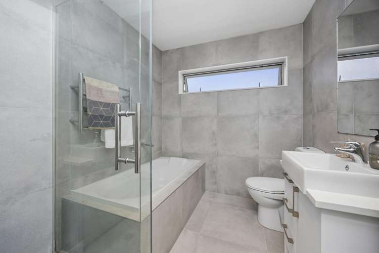 40B Chippendale Crescent Birkdale_12