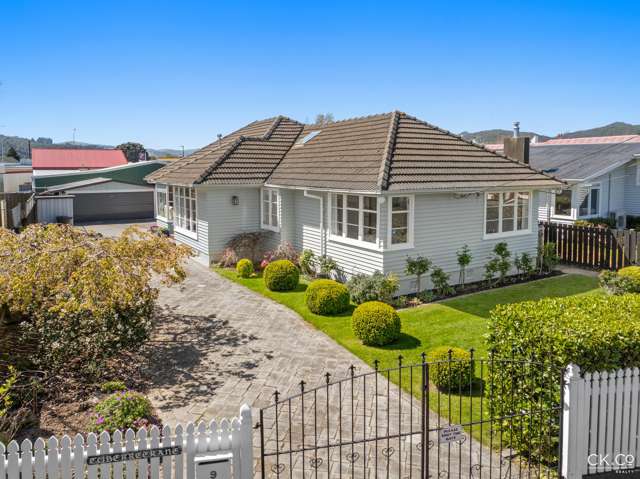 FABULOUS FAMILY HOME
