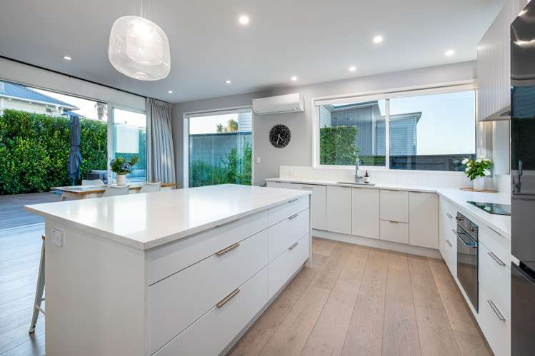 40 Aramoana Avenue Devonport_10