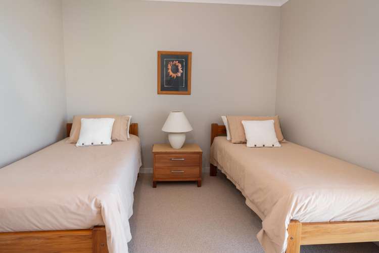 18 Wakeman Road Acacia Bay_19