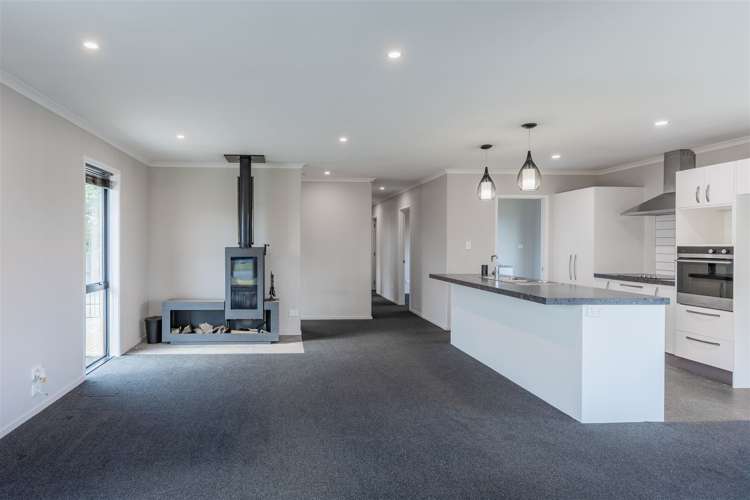 130 Rowses Road Aranui_13