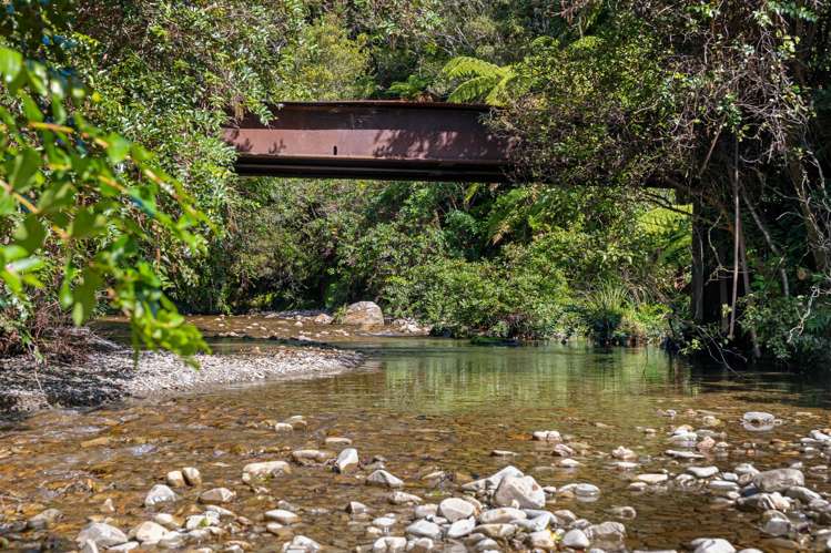 29 Tu Papaku Road Barrytown_28