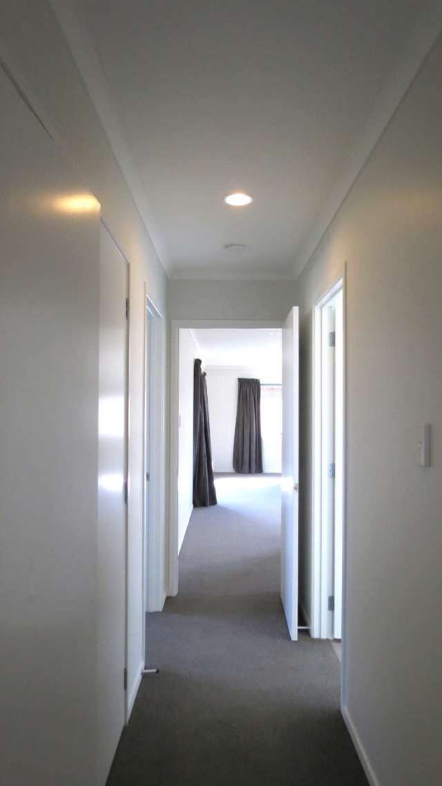 39 Farnborough Way Rolleston_4