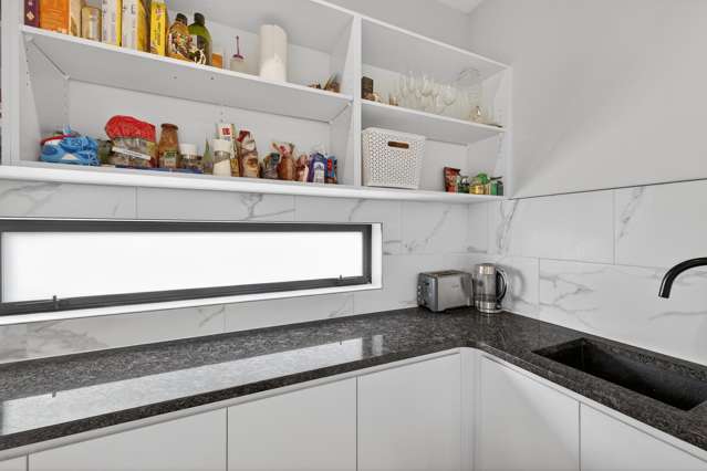 1 Vahsel Bay Place Wigram_4