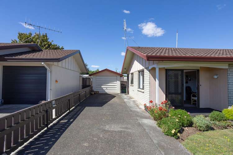 59 Allardice Street Dannevirke_21