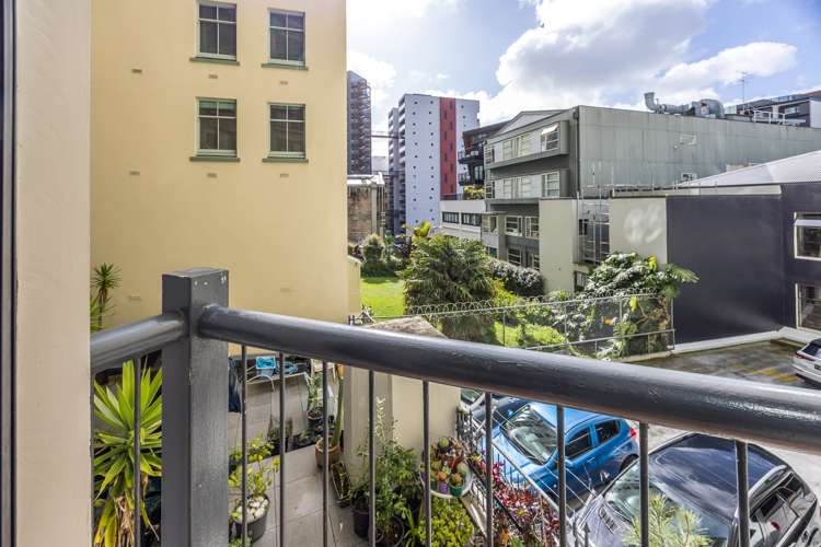 1g/2 Eden Crescent Auckland Central_6