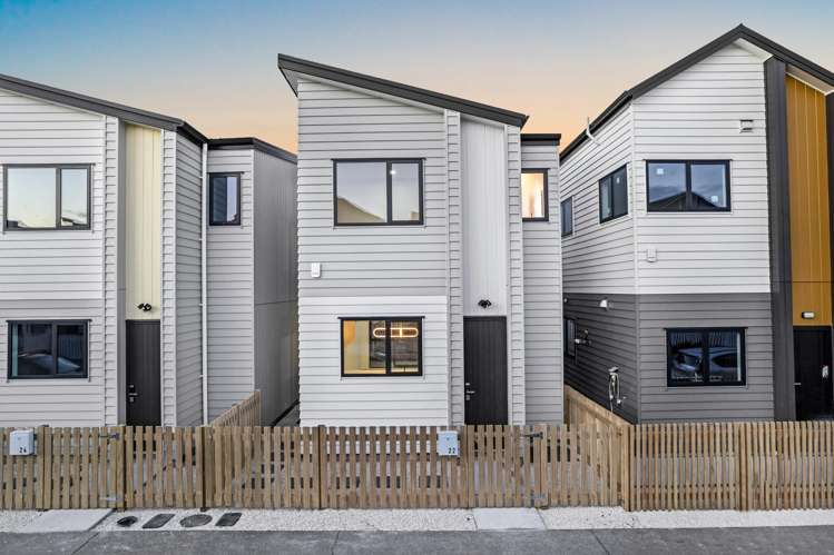 22 Whare Kauri Road_0