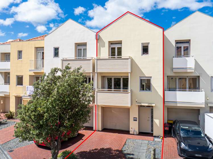 34/305 Evans Bay Parade Hataitai_0