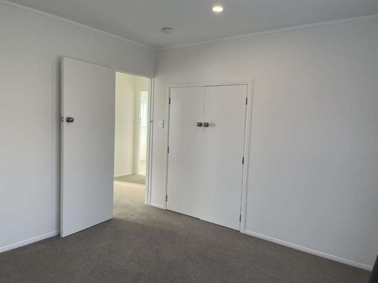 56 Beechdale Crescent 2671_8