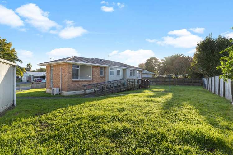 24 Magee Place Chartwell_10