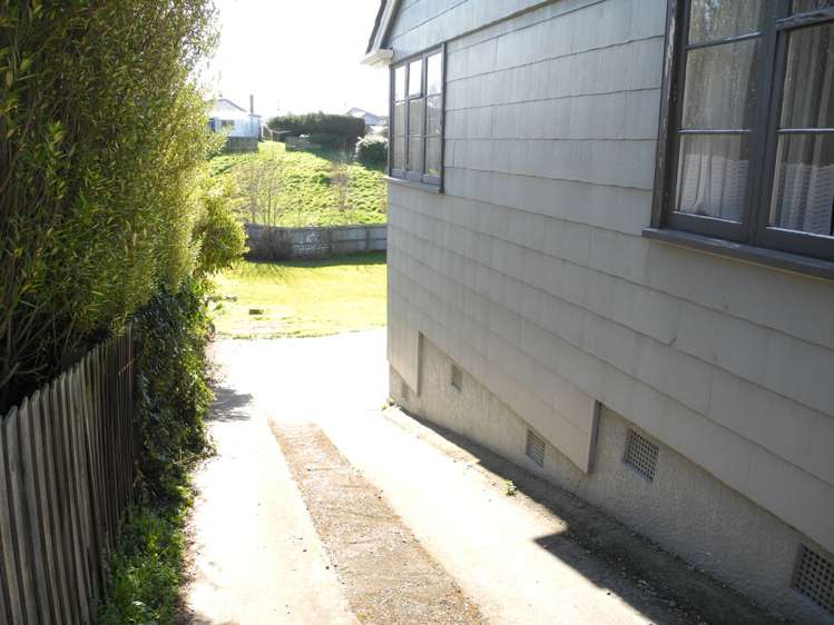 27 Macdonald Street Waimataitai_18