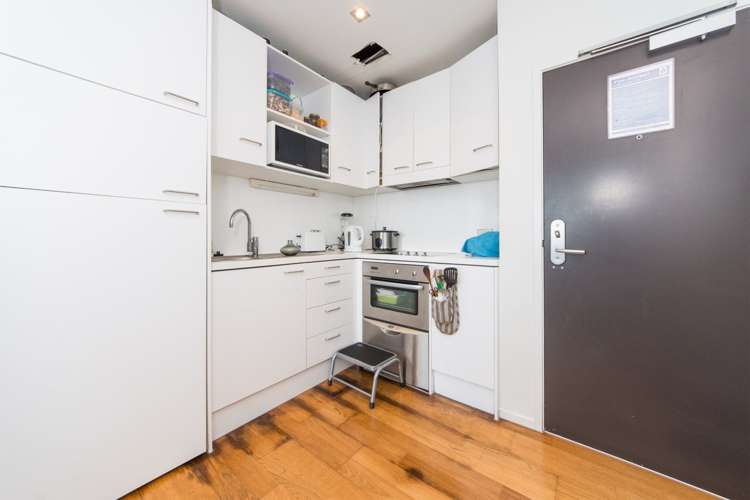 18h/16 Gore Street Auckland Central_5