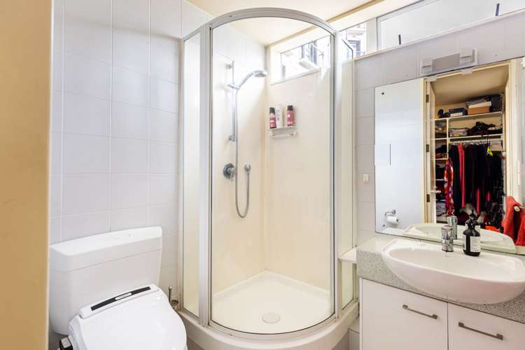 11d/4 Short Street Auckland Central_23