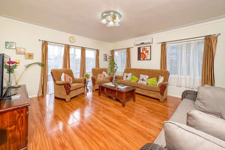 1/11 Marr Road Manurewa_4