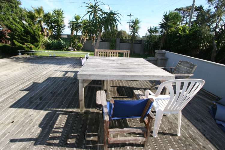 191 East Coast Road Castor Bay_16