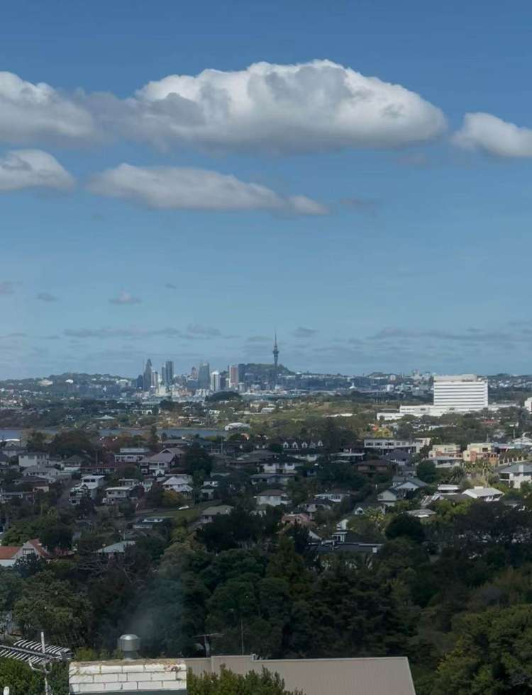 2/11A Parr Terrace Castor Bay_28