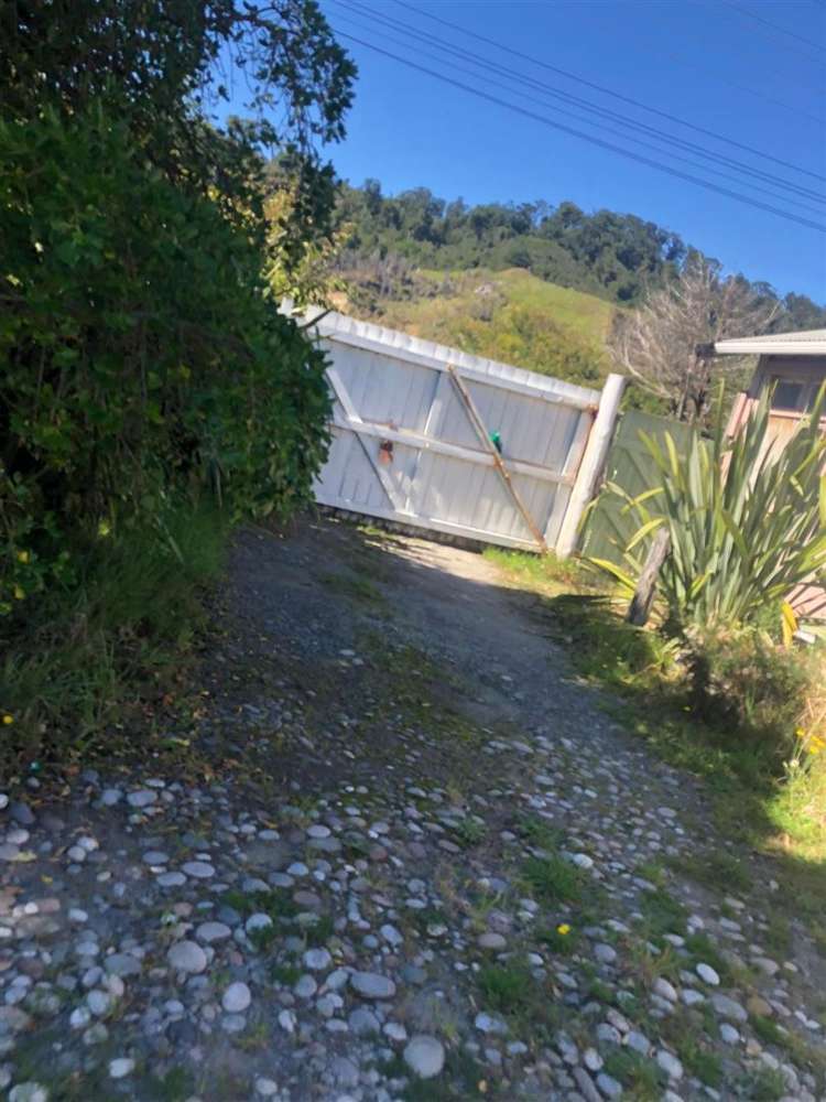 19 Main Road Hector_12