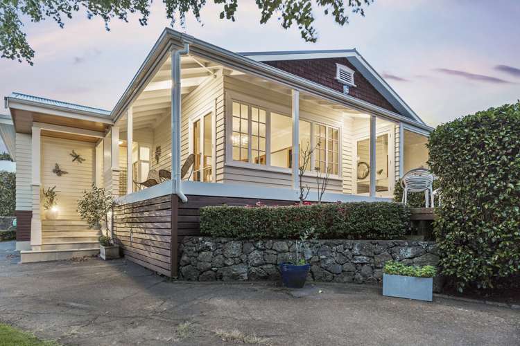 18 Allendale Road Mount Albert_23