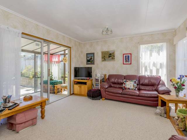 42 Clunie Avenue Raumati South_2