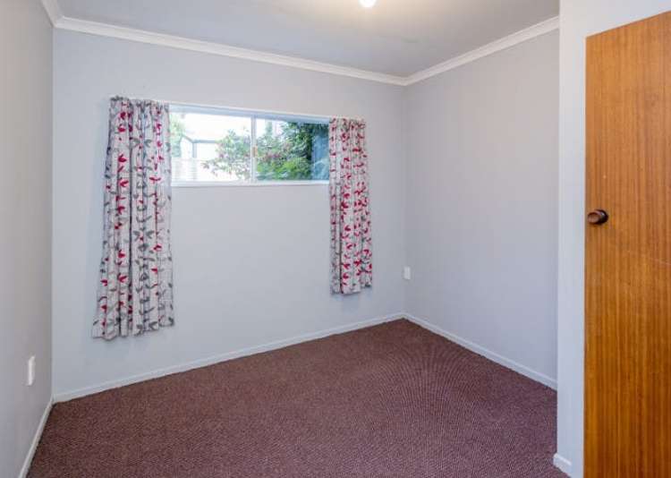 8 Sylvan Avenue Waikanae_15