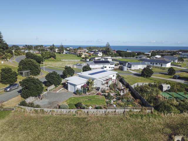 10 Sunset Drive Dargaville Surrounds_1