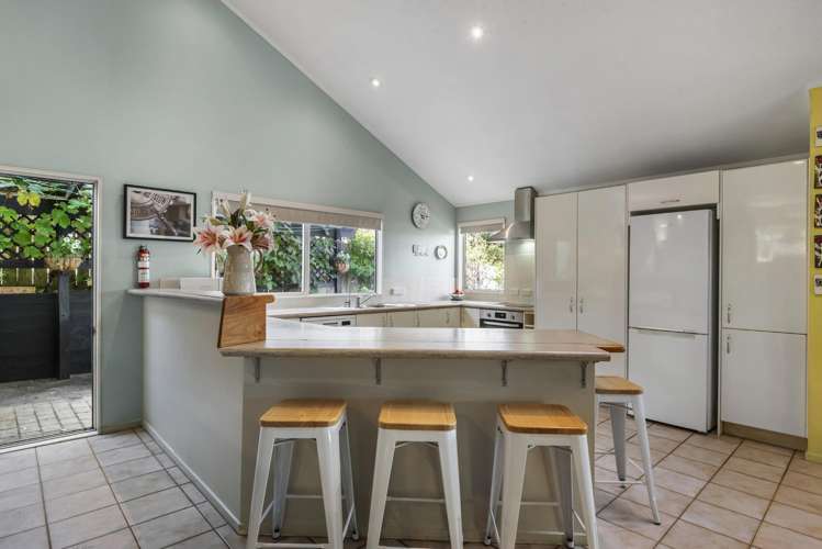 31A Taroka Close Pinehill_10