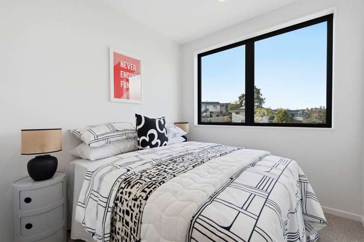 1-4/16 Tetrarch Place Totara Vale_16