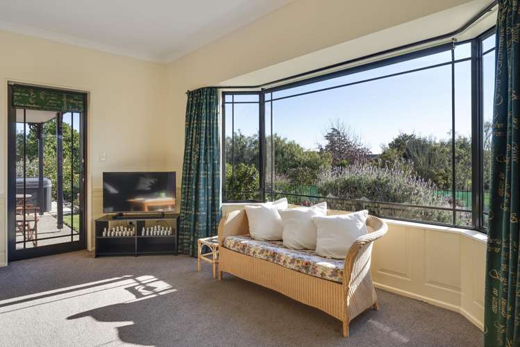 16B Kingsford Drive Stoke_11