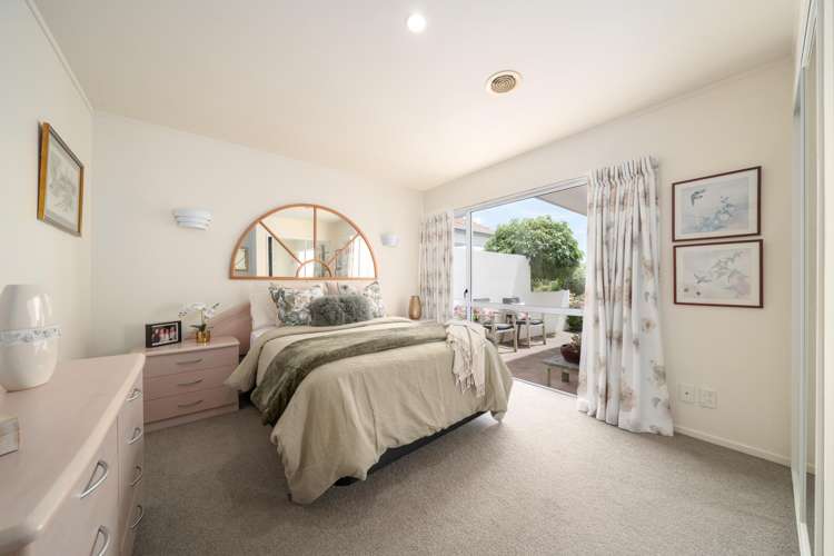 4 Lakeside Villas Whitby_13