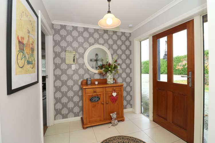 2044 Winton Lorneville Highway Makarewa_11