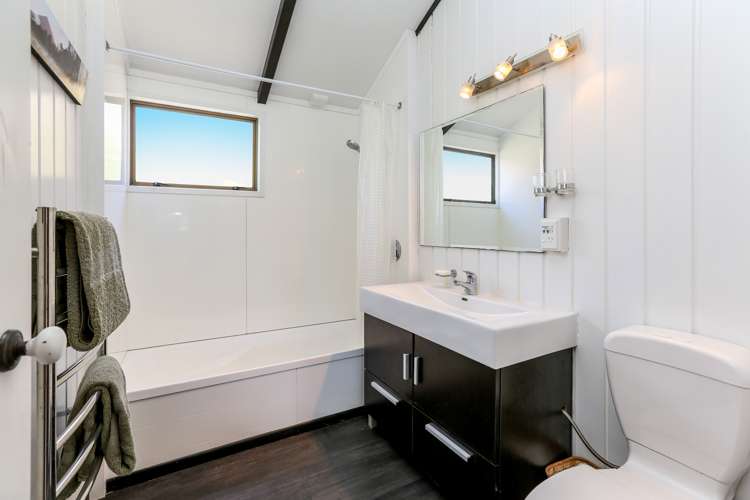 6 Ainslee Street Highlands Park_13