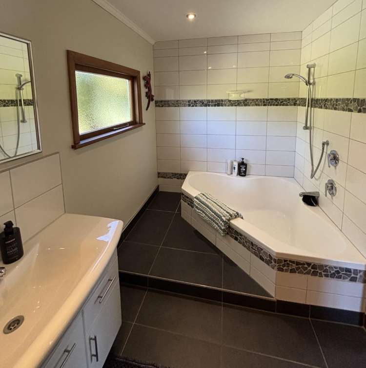 31 The Ridgeway 10816_8