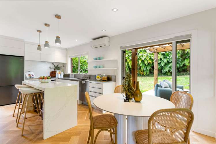 1/6 Hythe Terrace Mairangi Bay_5