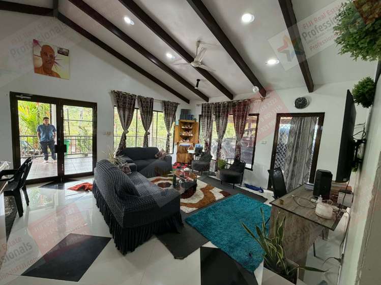 Address withheld Savusavu_24