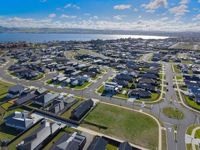 40 Wai Terrace Wharewaka_3