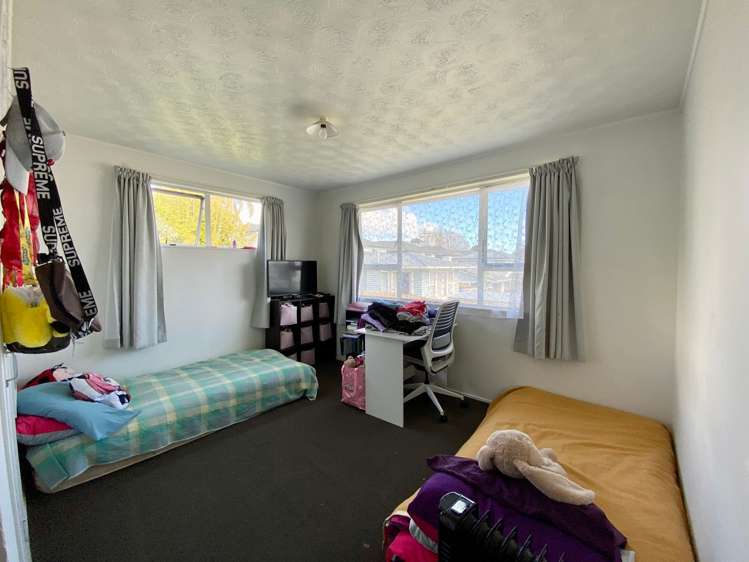 2/109 Wharf road Te Atatu Peninsula_4