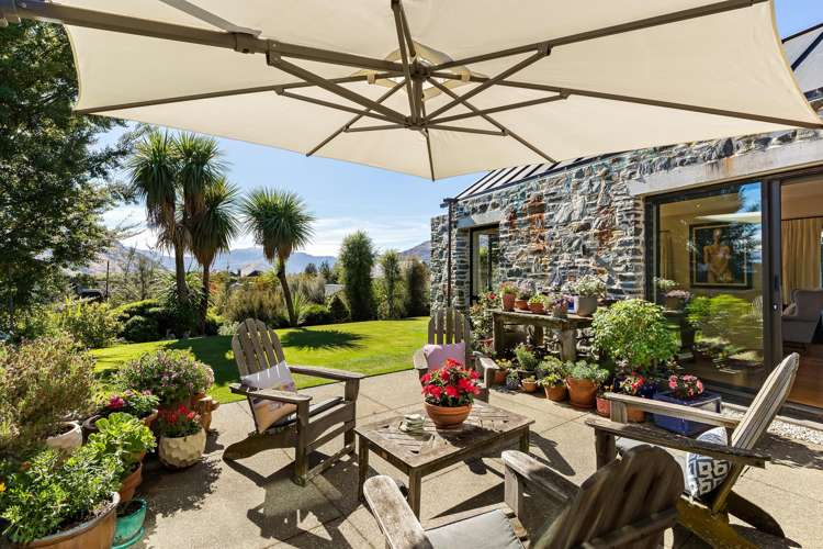 8 Bretby Court Jacks Point_6