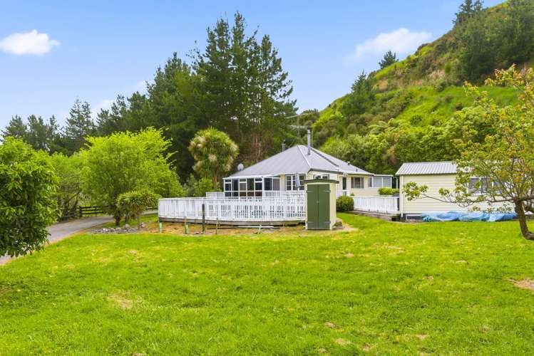 258 Waitohu Valley Road Otaki_49