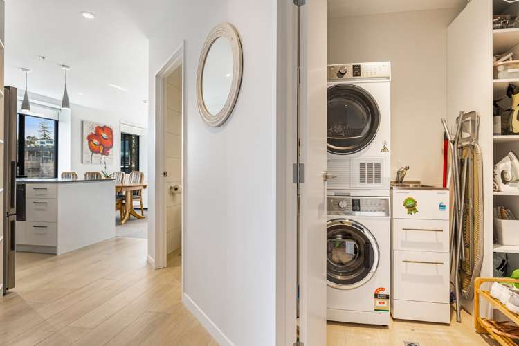 301/4 Bute Road Browns Bay_19