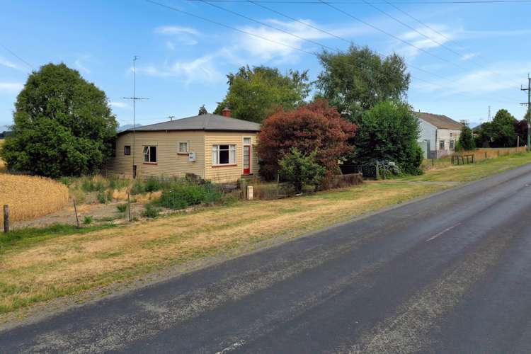 847 Boundary Road Willowby_25