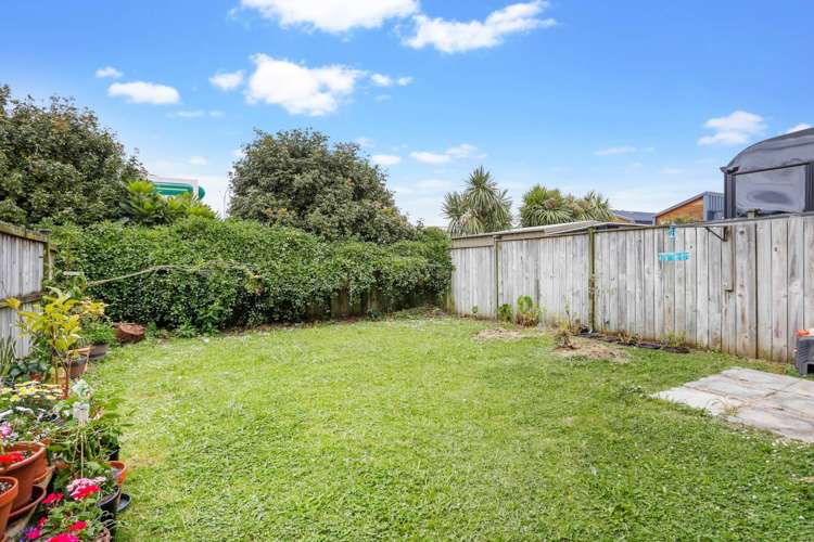 15 Rosewell Crescent Flat Bush_12