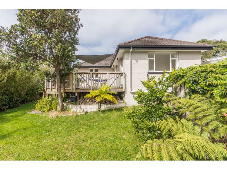 98 Atkinson Road Titirangi_12