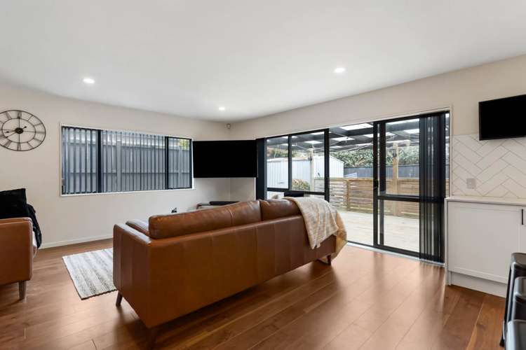 89 Baverstock Road Flat Bush_12