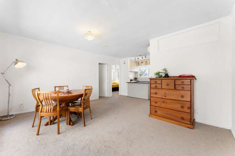 2/150 Hutchinson Avenue_2