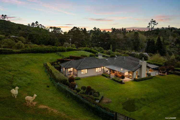 139 Chamberlain Road Bombay_1