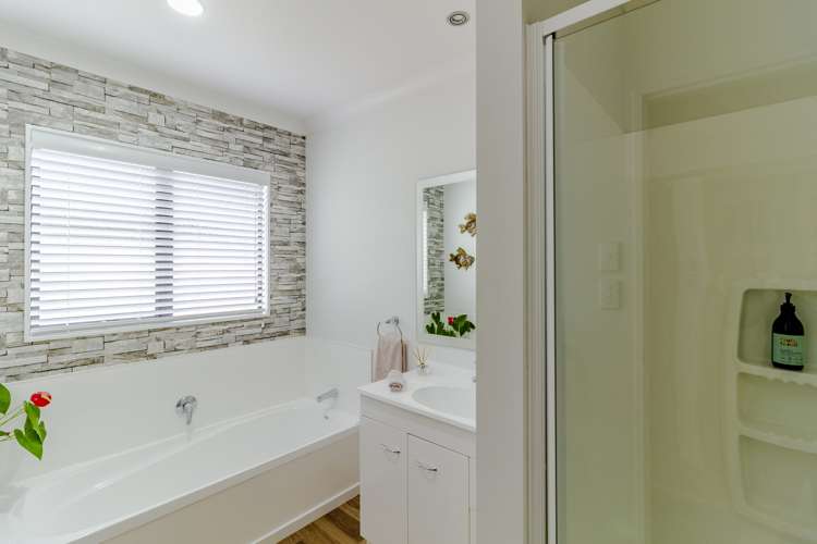 17 Pania Place Poraiti_7