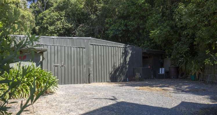 71 Tikao Bay Road Wainui_19