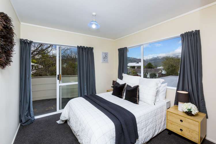 1 Deller Grove Silverstream_17